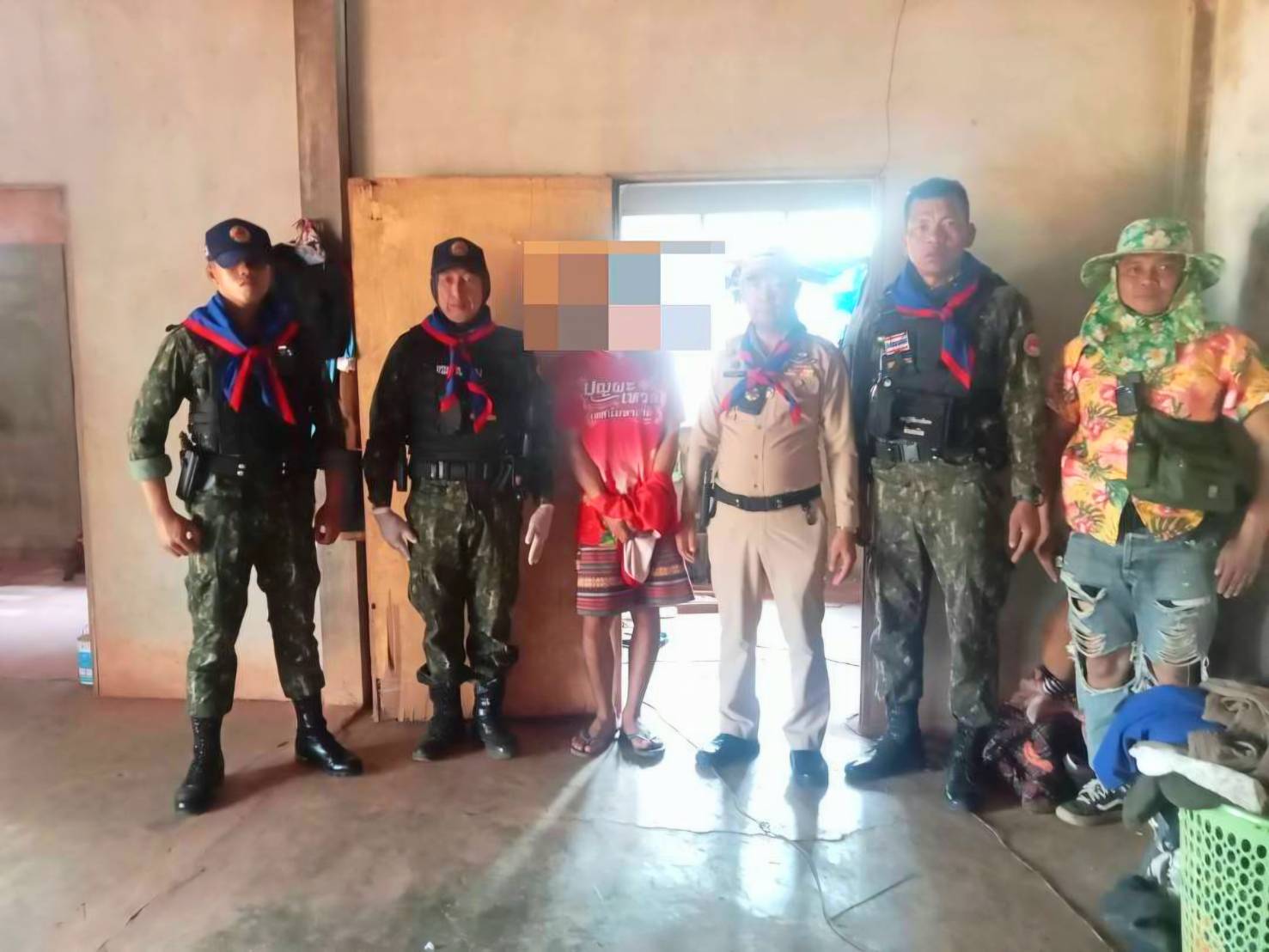 อำเภออากาศอำนวย จังหวัดสกลนคร ปฏิบัติการป้องกันปราบปรามยาเสพติด รวบผู้ต้องหา 1 ราย พร้อม ยาบ้าอีก 14 เม็ด
