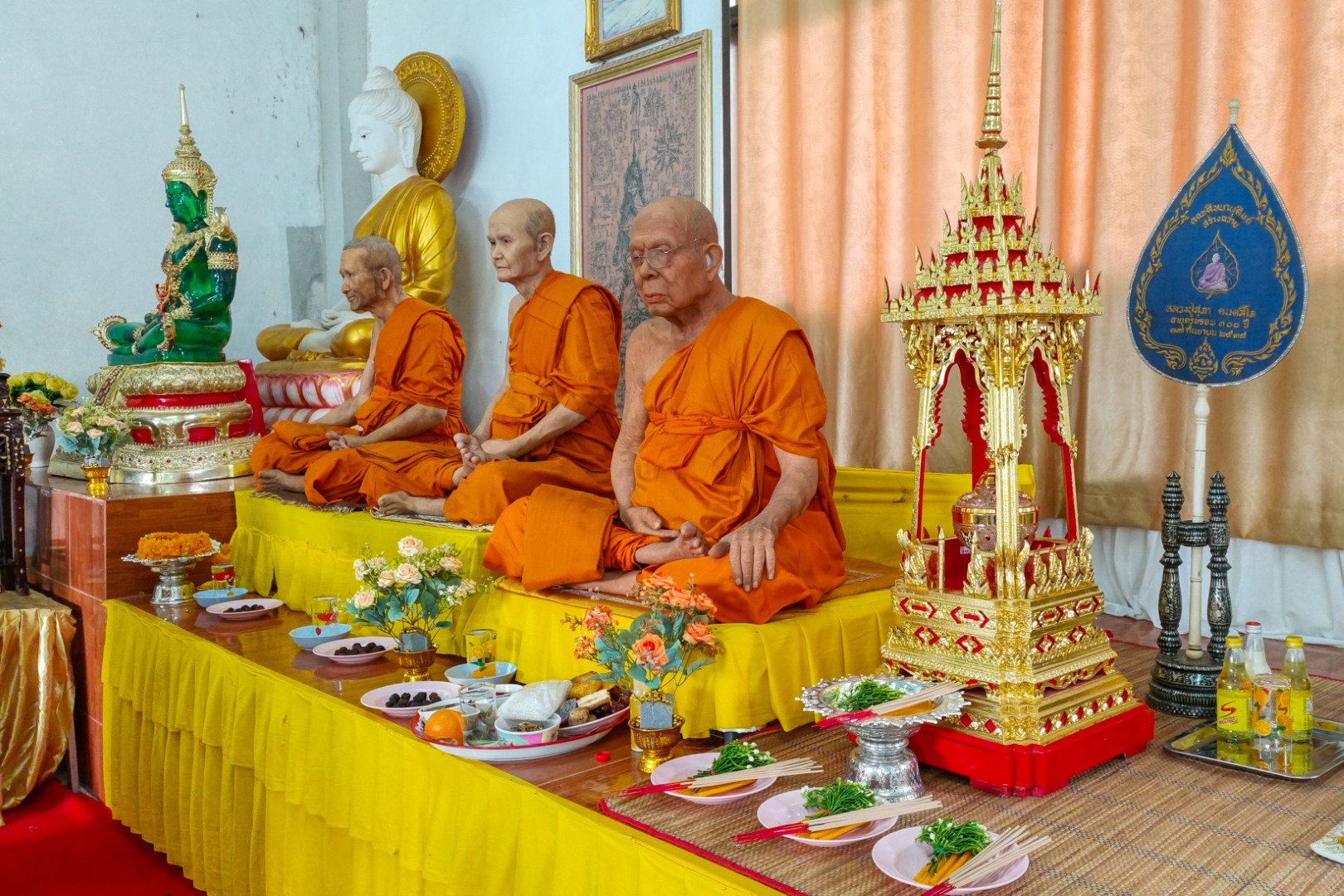 สกลนคร คณะสงฆ์และศิษยานุศิษย์ ร่วมจัดงาน &ldquo;วันรำลึกบูชาบูรพาจารย์&rdquo; พระมงคลวิสุทธิ์ (หลวงปู่สุภา กนฺตสีโล) เนื่องในโอกาสครบรอบวันมรณภาพ 12 ปี ณ ที่พักสงฆ์สีศุขภาพรหมวิสุทธิ์ (ธ) อ.ส่องดาว จ.สกลนคร