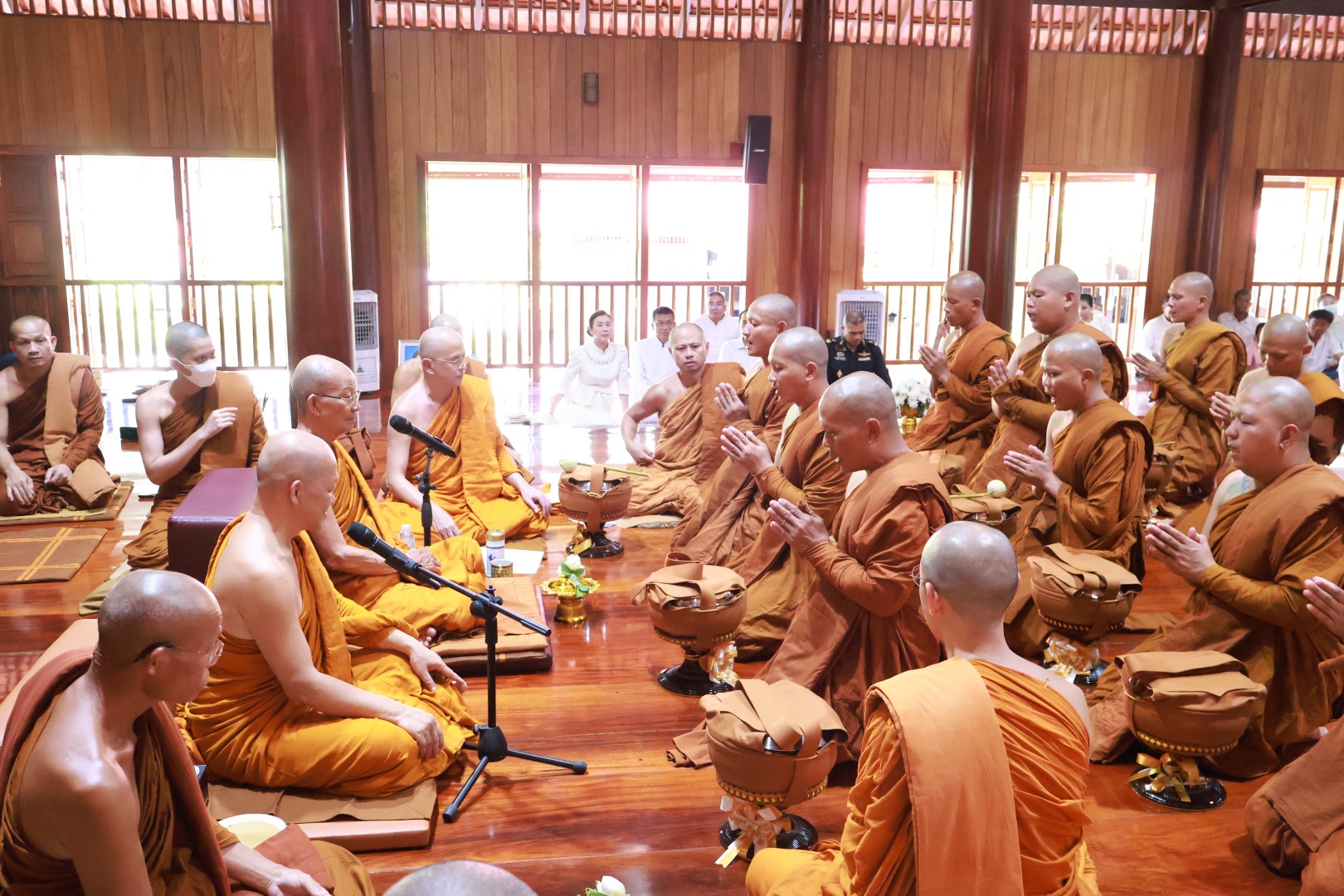 สกลนครจัดพิธีบรรพชา 28 รูป น้อมถวายเป็นอาจาริยบูชาคุณ &ldquo;หลวงปู่อว้าน เขมโก&rdquo; ณ วัดป่านาคนิมิตต์ อ.โคกศรีสุพรรณ