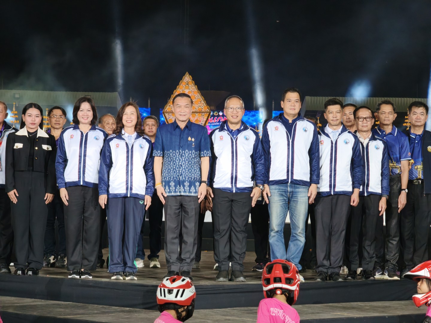 ดร.ทรงศักดิ์ ทองศรี รองนายกรัฐมนตรี เปิดการแข่งขันกีฬานักเรียน อปท. ภาคอีสาน ครั้งที่ 41 "ภูพานเกมส์"